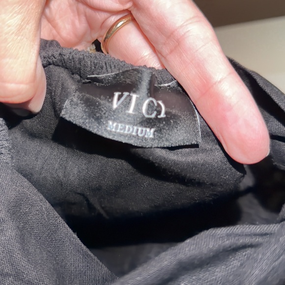 Vici Strapless Black Dress - Picture 3 of 4